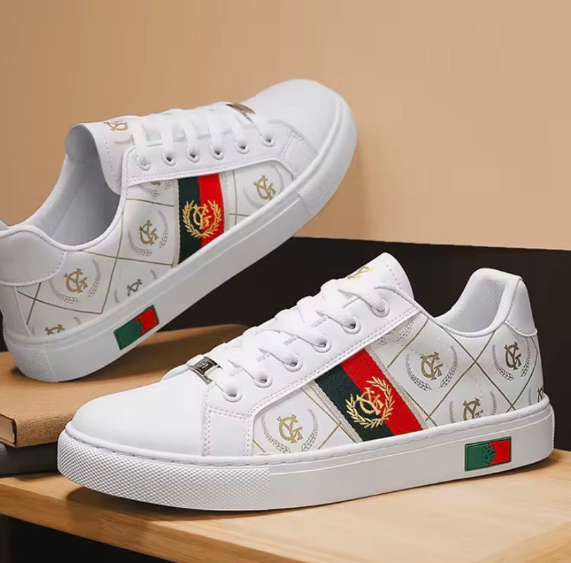 Zapatos en blanco y negro